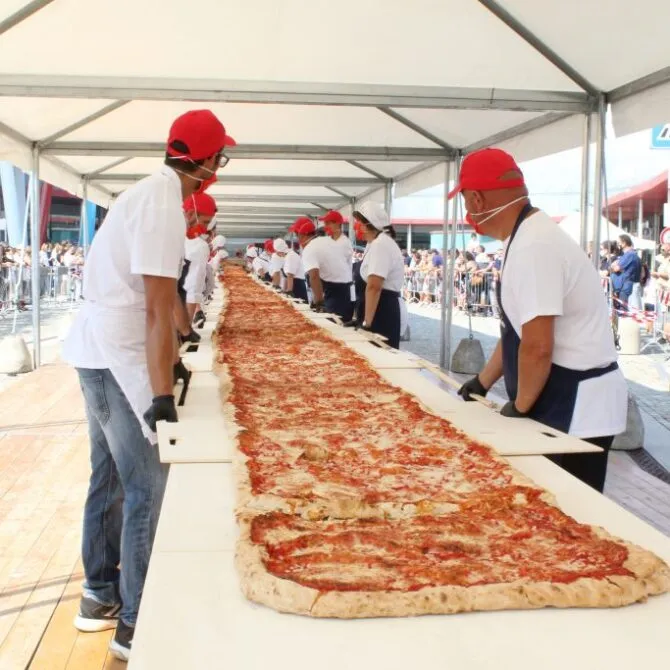 Record della pizza in pala - foto dell'evento
